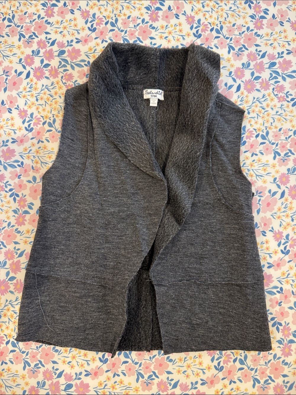 Splendid Dark Gray Shawl Collar Sleeveless Cardigan Vest